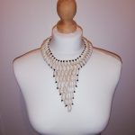 Collier en Kori 3