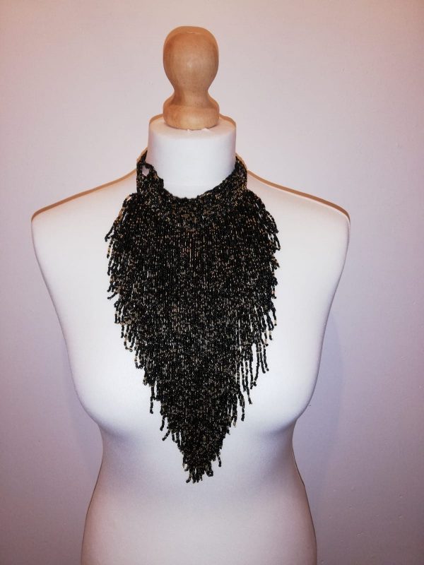 Collier en perles Noir 1
