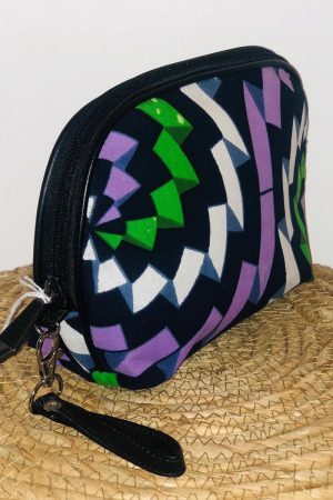 Pochette ovale en wax 3
